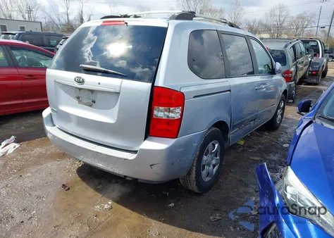 2009 Kia Sedona z USA, uszkodzony, nr VIN KNDMB133496300223